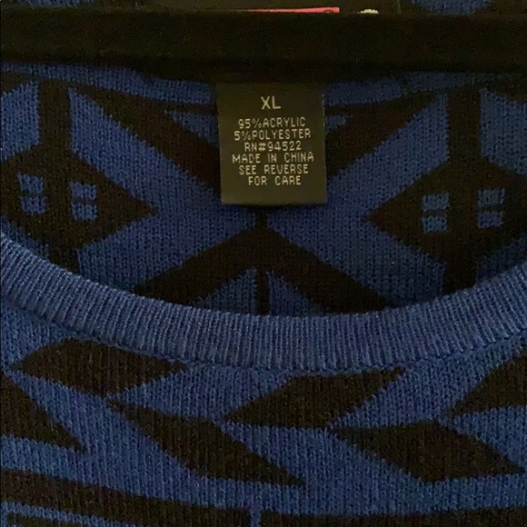 Sweater dress - Picture 2 of 3